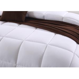 Cozy Hotel Bed 85gsm 7Dx64mm Polyester Comforter Set