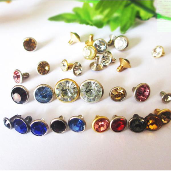 hotsale wholesale,gold,yellow fashion 10mm fashion round leather crystal brass diamond pearl decorative metal rivet for shoes