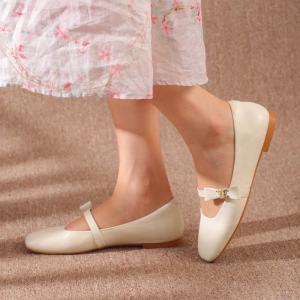 HZM009 Single Shoes Women Ladies Fashion Single Shoes Square Head Shallow Mouth