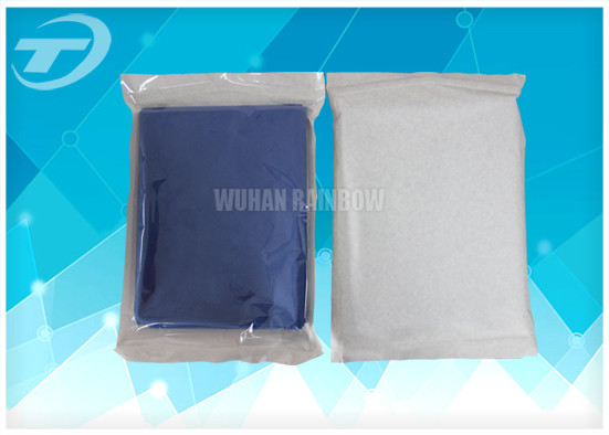 Lightweight Surgical Disposable Isolation Gowns 3ply Fabric Blood Resistance