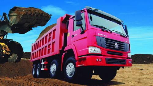SINOTRUK HOWO 8X4 Dump Trucks