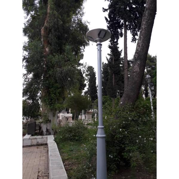 153.6WH 12.8V Battery Outdoor Solar Floodlight IP65 For Landscape