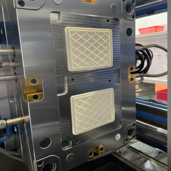 Buy Polished Plastics Injection Mold With LKM Local Standard & PANTONE877 U at wholesale prices