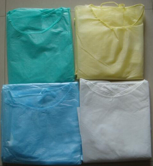 117*137cm Non Woven Isolation Gown , Non Woven Disposable Gown With Knitted Cuff