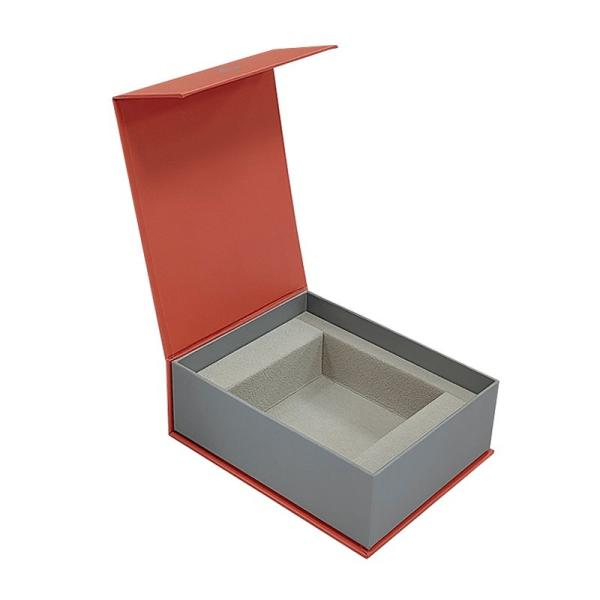 Handmade Custom Size Magnetic Book Shape Paper Rigid Gift Box For Watch Belt