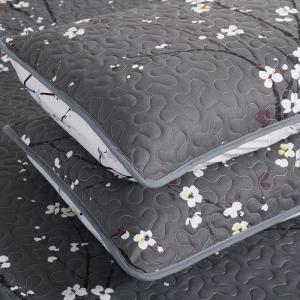 100% Polyester Patchwork Quilt Set 3-Piece Bedding Set with Comforter and Sheet