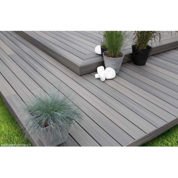 Teak Color Anti Skidding Co Extruded Capped Composite Decking UV Resistant