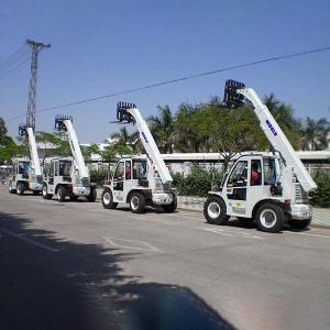 Safety Efficiency 2500kg Forklift With Extendable Boom Energy Saving