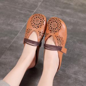 S066 Boutique retro hand-carved hollow women's shoes, leather feet, velcro, flat