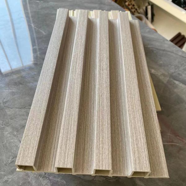 Customizable Length WPC Wall Cladding Embossing Surface Treatment