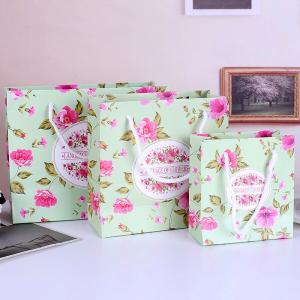 Christmas Gift Wrap Bags Recyclable Customized Logo Screen Printing