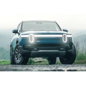2023 RIVIAN R1S Four motors 800P.S wirange 660km hitting 60 mph in 3.1 s all