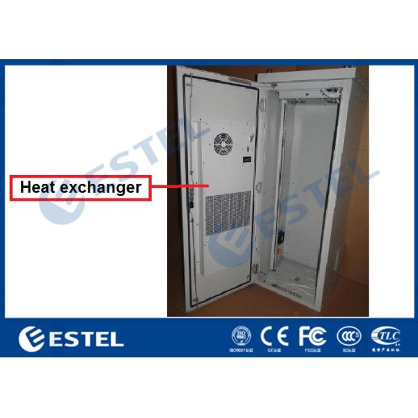 800W Heat Exchanger 30U IP55 Outdoor Rack Cabinet