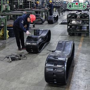 Paver Machine Roadtec RP-195 Rubber Track 470x152.4x55PWR