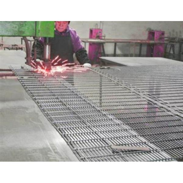 3mm To 6mm Galvanised Welded Wire Mesh Panels For European Standard Guard Mesh