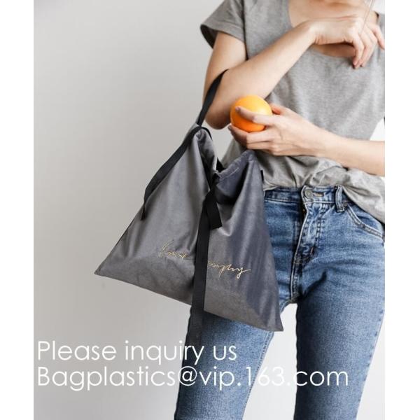 Buy New Design Thickening Type Portable Thermal Ice Pack Storage Small Lunch Bag Hot Sale Excellent Wholesale With Low Price at wholesale prices