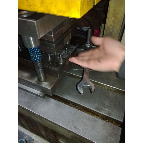 High-Strength Metal Rivets – Durable, Corrosion-Resistant, Easy to Install,