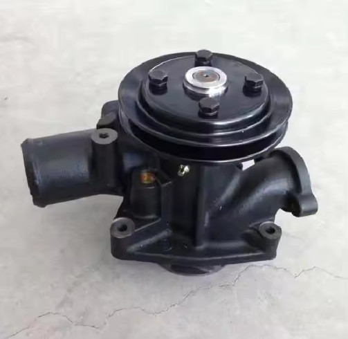 RF8 CW520 21010-97325 21010-97402 NISSAN ENGINE PARTS UD WATER PUMP FOR NISSAN UD