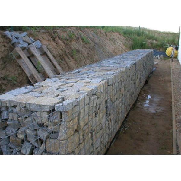 Zinc Coated Welded Wire Gabions Baskets , Stone Filled Wire Cages