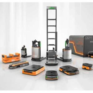 AGV Robot Q7-1500D Slam / QR Code Navigation With CNGBS Cobot Robot For Material