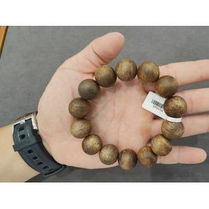 Elegant Underwater Oud Bracelet Traditional Craftsmanship Modern Aesthetics