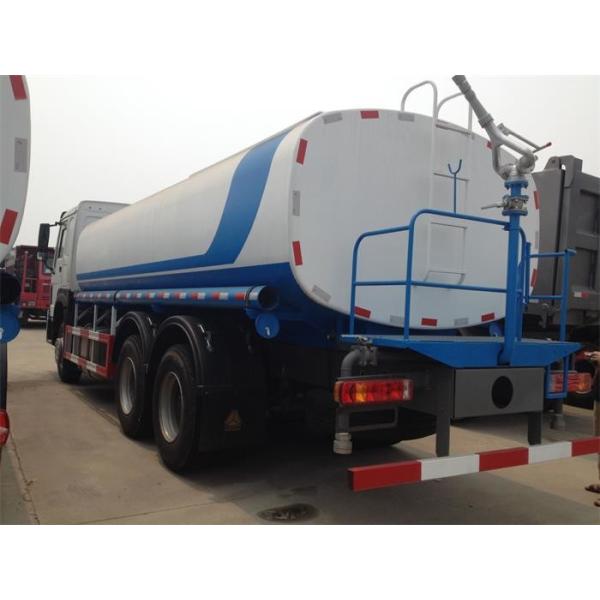 Buy 10 wheels Sinotruk Howo LHD 15 ~ 20 KL Liquid Tanker Truck For Water Transport at wholesale prices