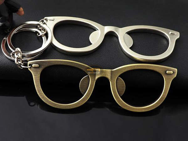 Innovative 3D Zinc Alloy Promotion Gift Silver and Bronze Coated Glasses Shape Wedding Favor Blank with Engraved Logo