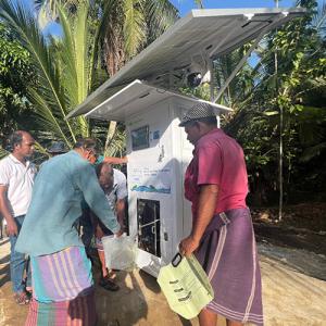 Self-Sufficient Solar Water Purifier