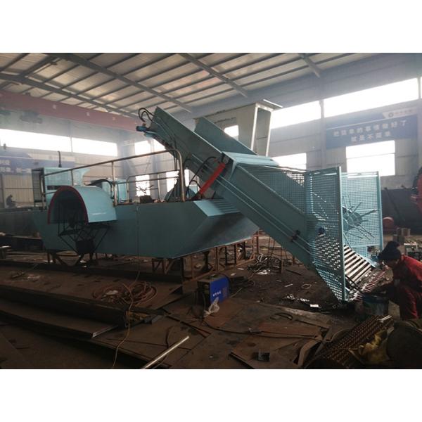 8 Cubic Meters 75kw Power Lake Weed Cutter Machine For River Waterweed Harvesting