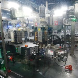 Quality Customized Hot Melt Glue Labeler with 380V 50Hz Power and 500-10000kg/Day Capacity for 100g-3kg Containers for sale