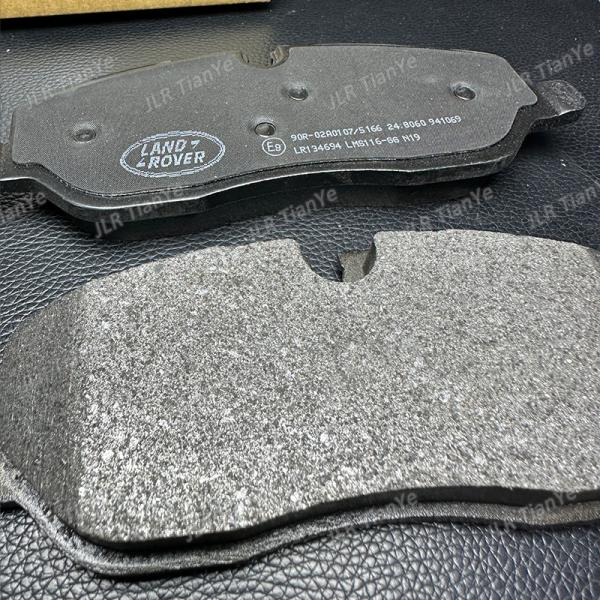 For Range Rover 05 09 Front Brake Pads LR134694/SFP500010/LR019618