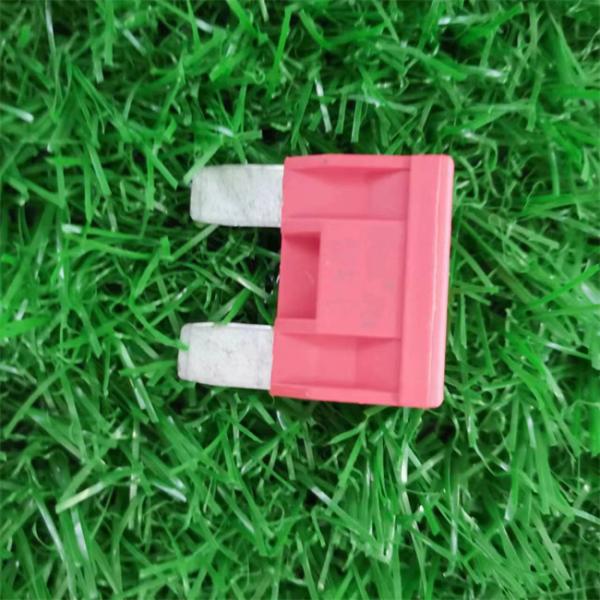 Low Voltage Automotive Blade Fuse for Cars Trucks and Automotives UL Certified fuse Made in China