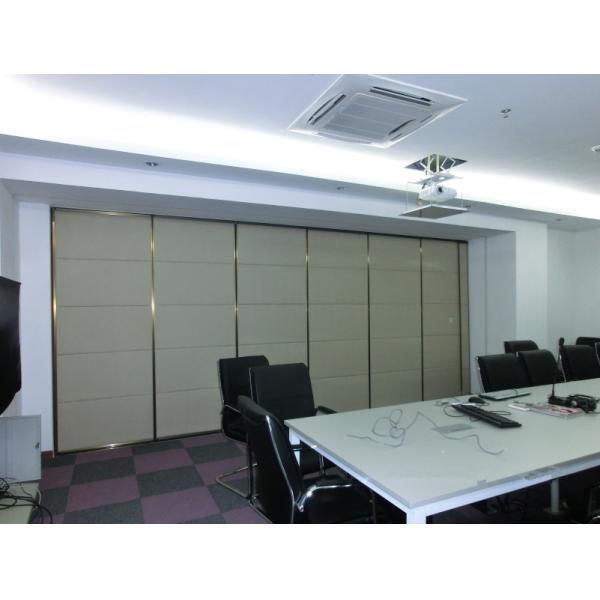 Panel 65mm Sliding Door Meeting Room Partition Walls / Folding Soundproof Room Dividers