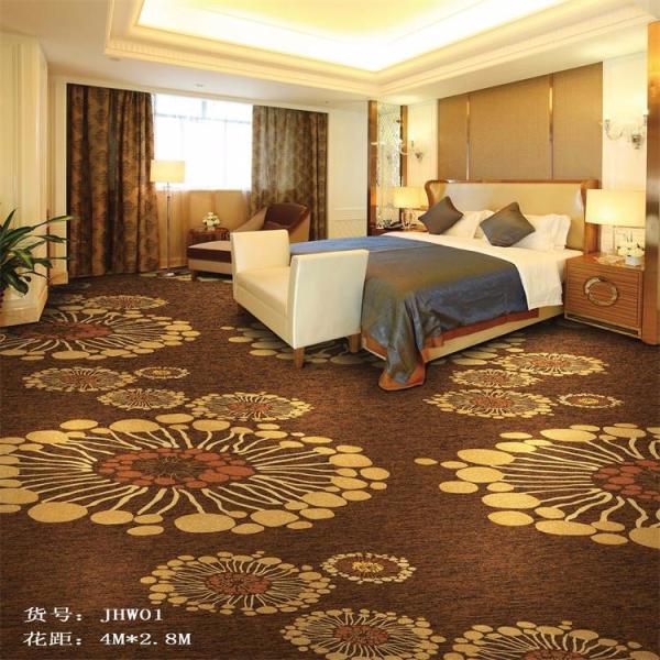 Bedroom Modern Home Carpet / Cut Pile Nylon Carpet Red Plum Blossom Pattern