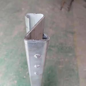 Galvanized Traffic Road Steel Barrier Aashto M180 Standard Z Post with Powder