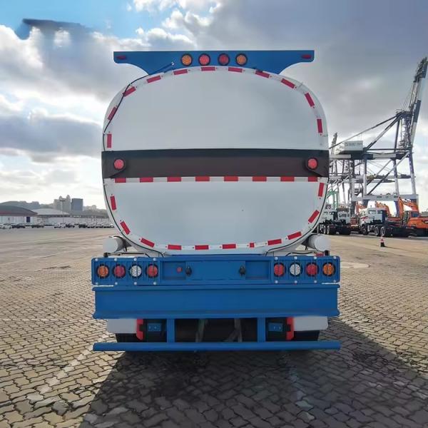 Chinese manufacturer CIMC 30000-50000L new design built with the best quality carbon steel diesel fuel transport tanker truck