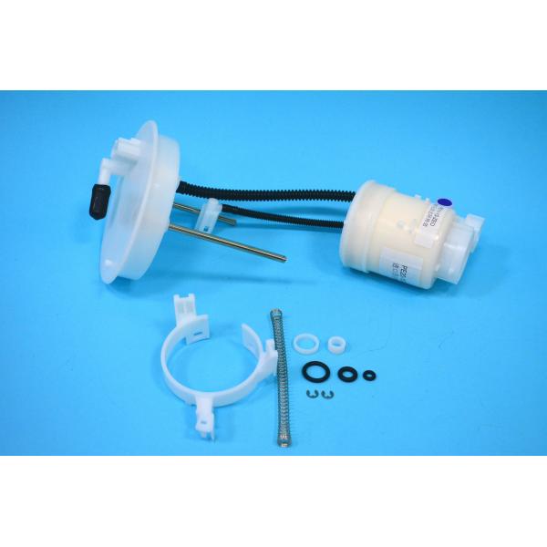 Buy E8 PE20-13-35X Automobile Fuel Pump For Mazda​ at wholesale prices