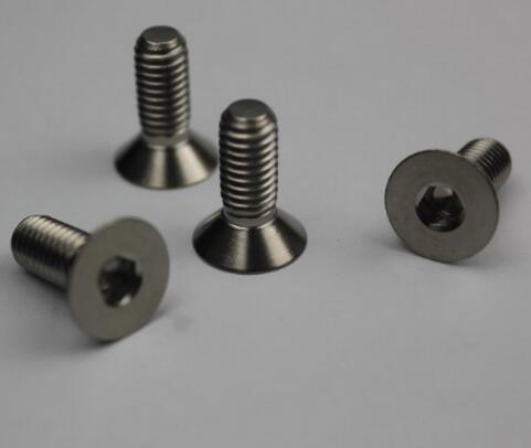 Gr5 1mm Titanium Machine Screws DIN7991 High Strength Corrosion Resistance