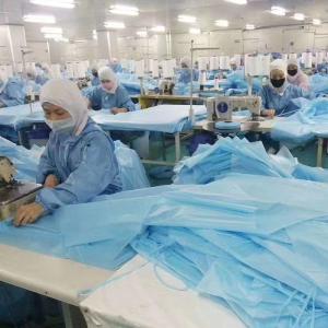 2500mm Co Extrusion Cast Film Machines for Lldpe Bopp Air Bubble Hdpe