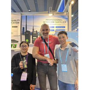 Baofeng UV-28 IP55 Waterproof Walkie Talkie with 10W Output Power and 1600mAh