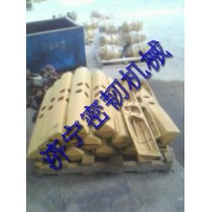 Quality Supply Komatsu bulldozer parts D65 track link for sale