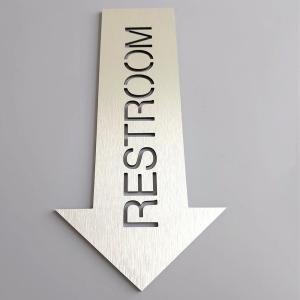 Restaurant Custom Reflective Sign Metal Restroom With Arrow Way Finding