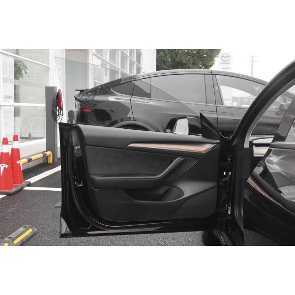 Tesla Model 3 Electric Cars with Max. Power 220kW Overall Mass 1980kg