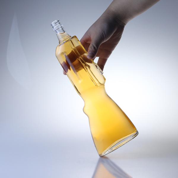 500ml Whisky Glass Bottle Gun Shape Open Mold 700ml Vodka Bottle for Beverage Industry