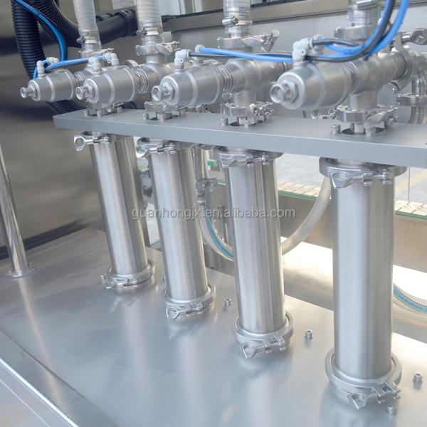 Lubricant Oil and Liquid Shampoo Filling Machine with Double Heads Tracking Type