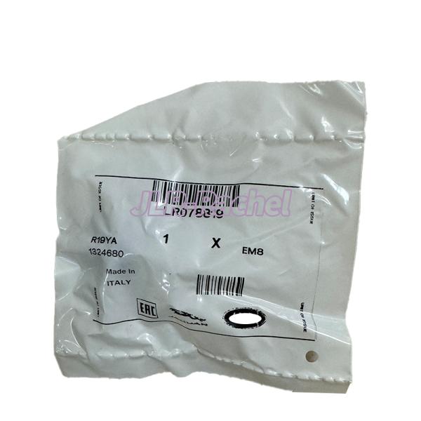 32 PCS LR078819 AJ811473 LR010753 LR038164 Valve Stem Seals for Land Rover 5.0L V8 AJ133 XF XJ 508PS 508PN