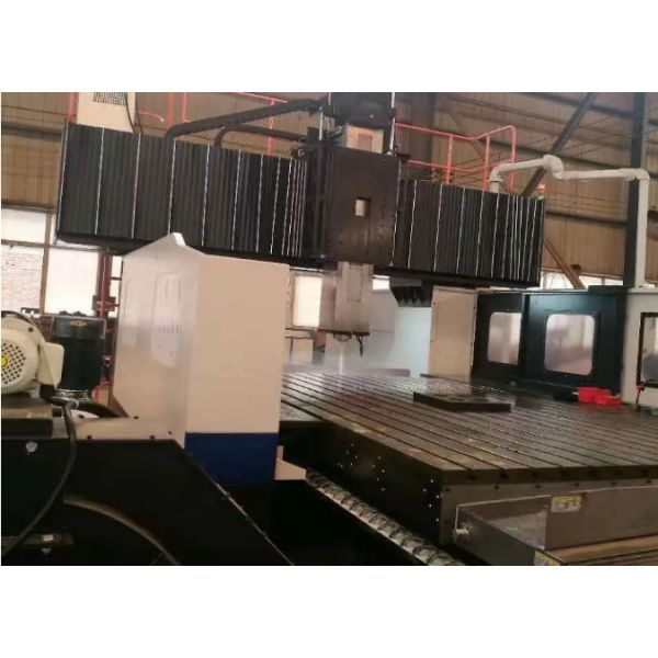Industrial Precision CNC Vertical Machining Center LS-1370L Gear Cutting Processing Center