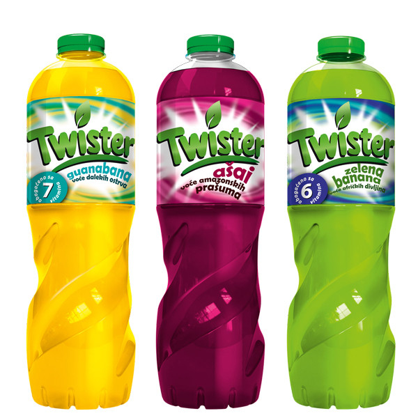 Automatic 3 In 1 Hot Filling Machine , Blueberry Juice Making Machine For Glass Bottle