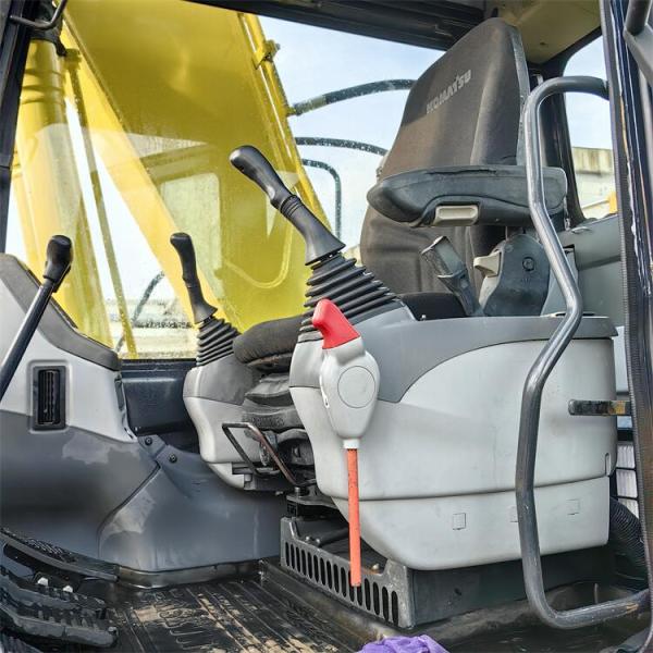 Made in Japan crawler chain used Komatsu PC160-7 excavator 16 ton for sale