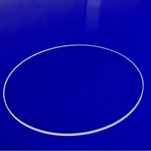 High temperature resistant and highly transparent ultraviolet-melted fused